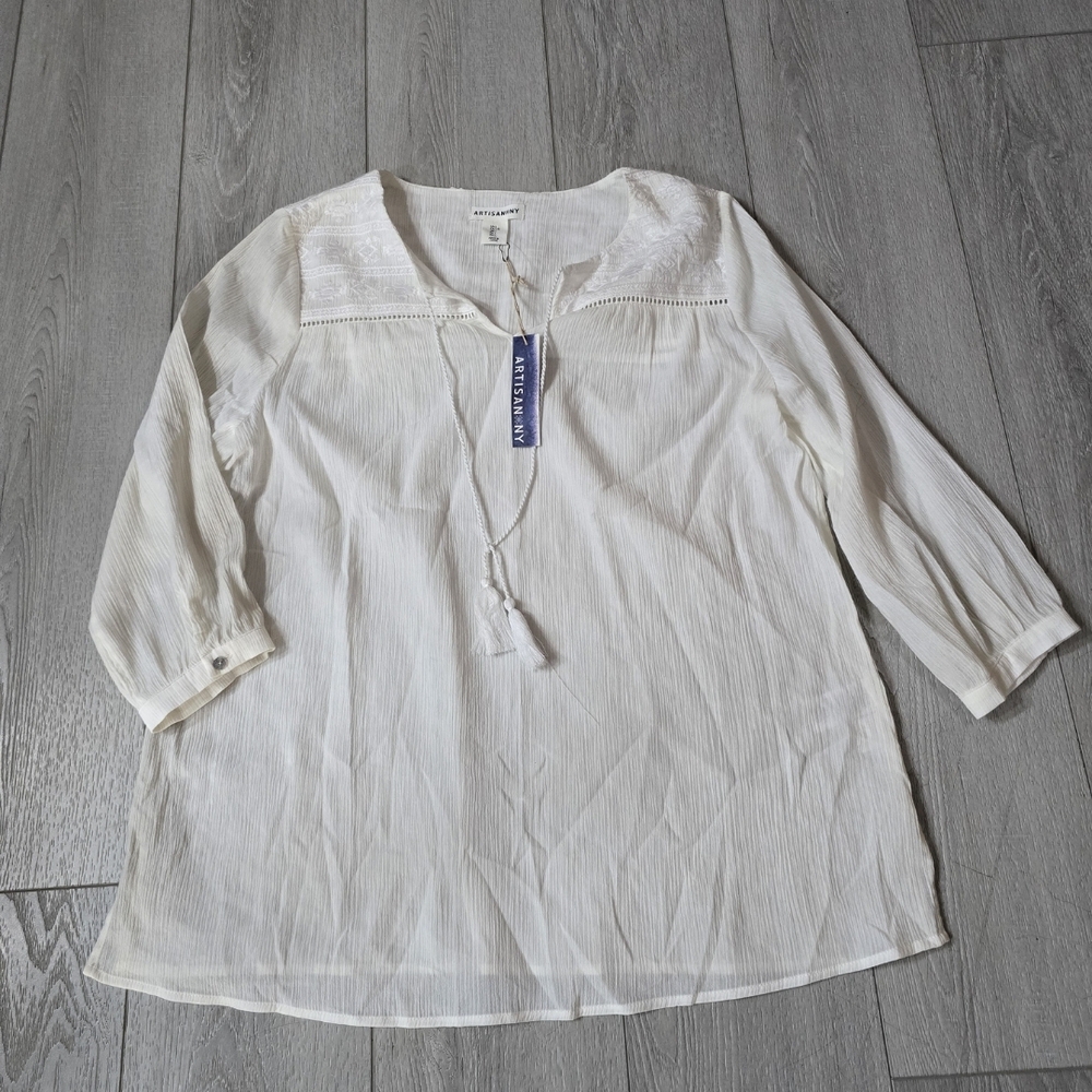 NWT Artisan NY White Lightweight Boho Blouse Size Large